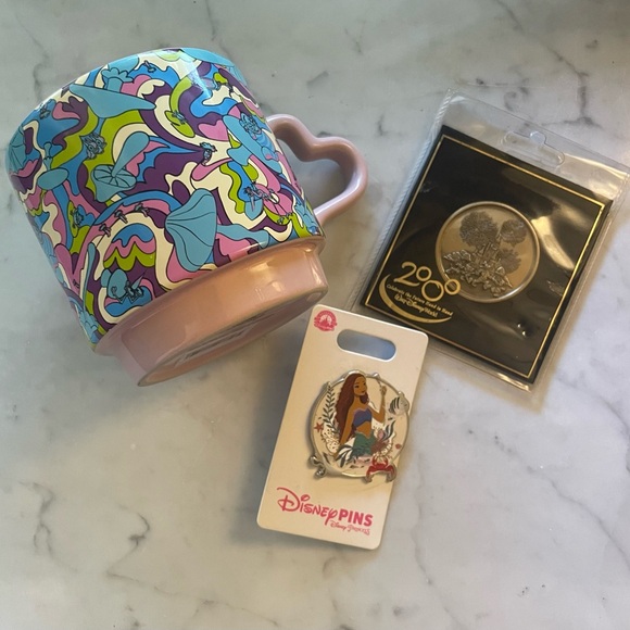 Disney bundle! - Picture 1 of 9